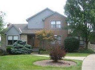 5949 Bridgeview Ct, Cincinnati, OH 45248