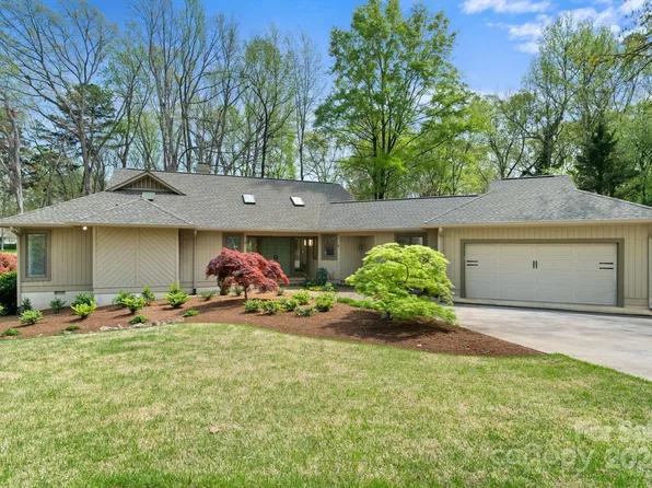11 Timberidge Ct, Lake Wylie, SC 29710