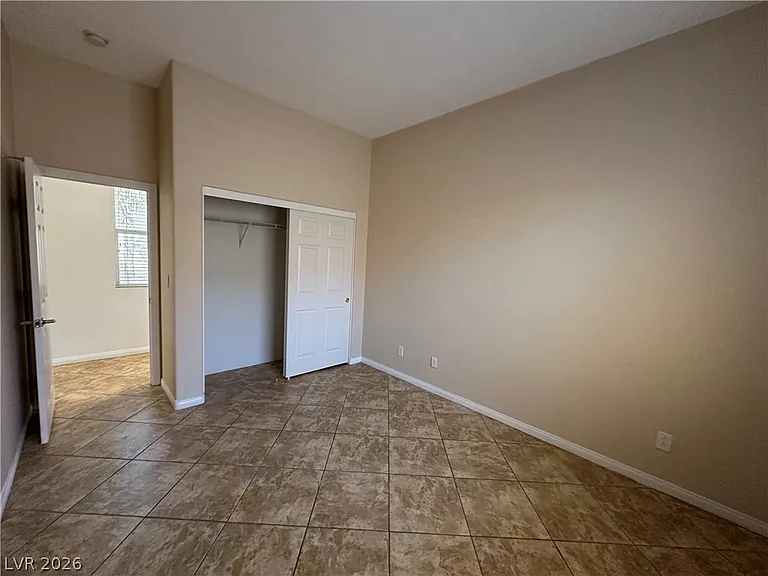 7185 Windy Peak Ct — Photo 19