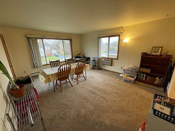 3rd image of 919 N Berwick Blvd APT 2N