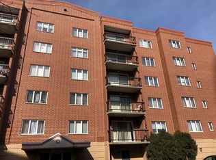 1470 Jefferson St APT 201, Des Plaines, IL 60016