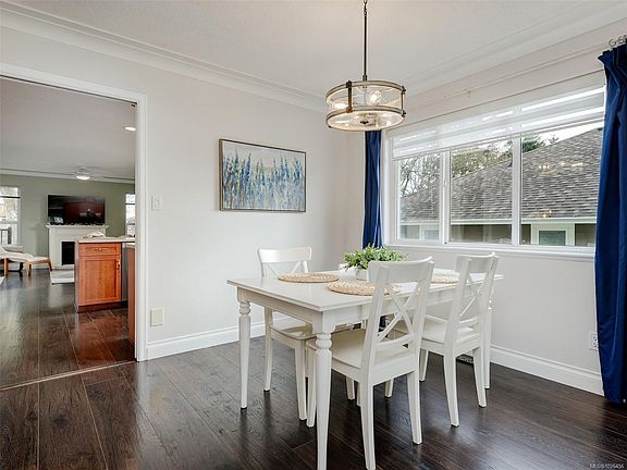 4th image of 1276 Alan Rd