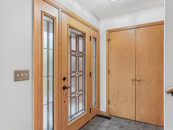4th image of 151 King Hill Rd