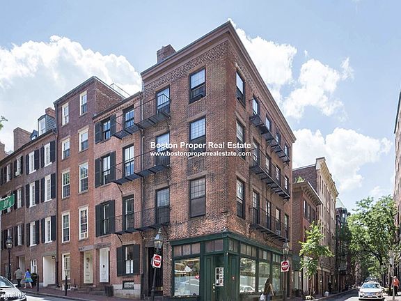 24 Joy St. #4 Boston - Beacon Hill Unit Photo 2