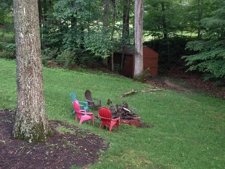 1505 Stoneleigh Ct — Photo 15