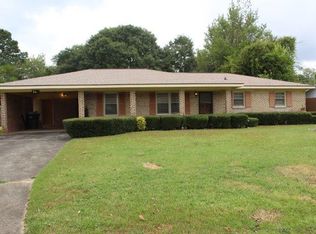 213 Emory Dr, Warner Robins, GA 31093