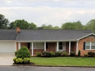 465 Linden Ave, Buena Vista, VA 24416