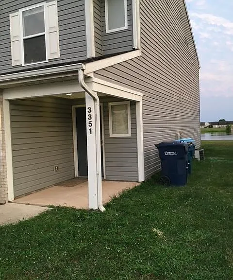 3349-3351 Edison Dr — Photo 2