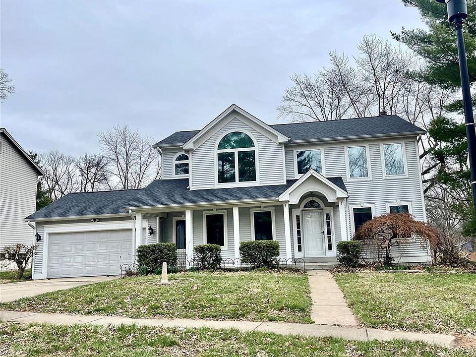 1st image of 12800 Meadowdale Dr