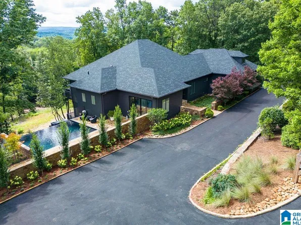 4627 Dolly Ridge Rd, Birmingham, AL 35243