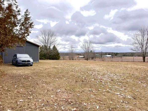 414 Northline Rd, Kawartha Lakes, ON K0M 1N0