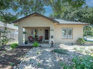 317 W San Antonio St, Fredericksburg, TX 78624