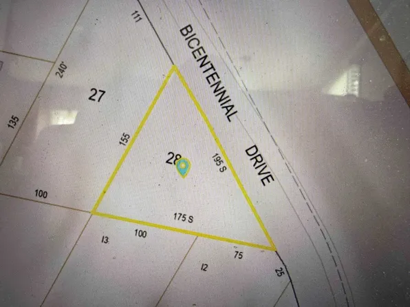 142 BICENTENNIAL Drive, Hooksett, NH 03106