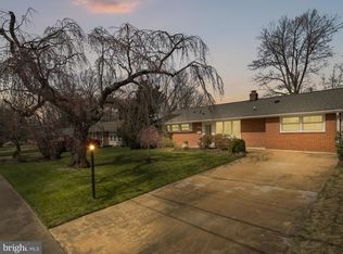 7508 Elgar St, Springfield, VA 22151