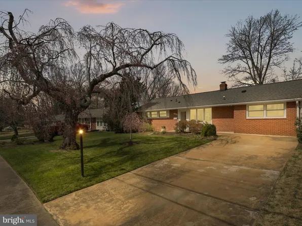 7508 Elgar St, Springfield, VA 22151