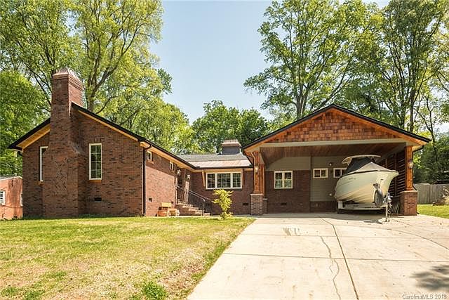 1st image of 4071 Hiddenbrook Dr