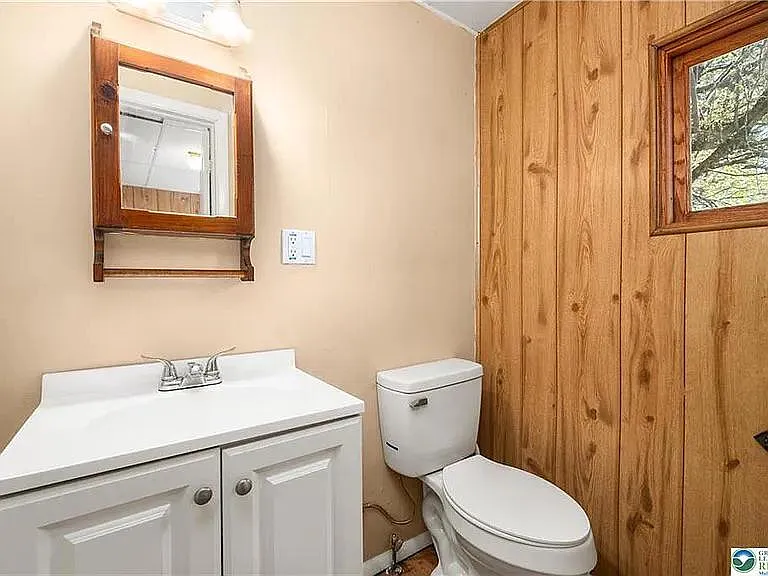 815 Porter St — Photo 9