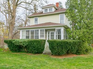 7886 Martin Rd, Honeoye Falls, NY 14472