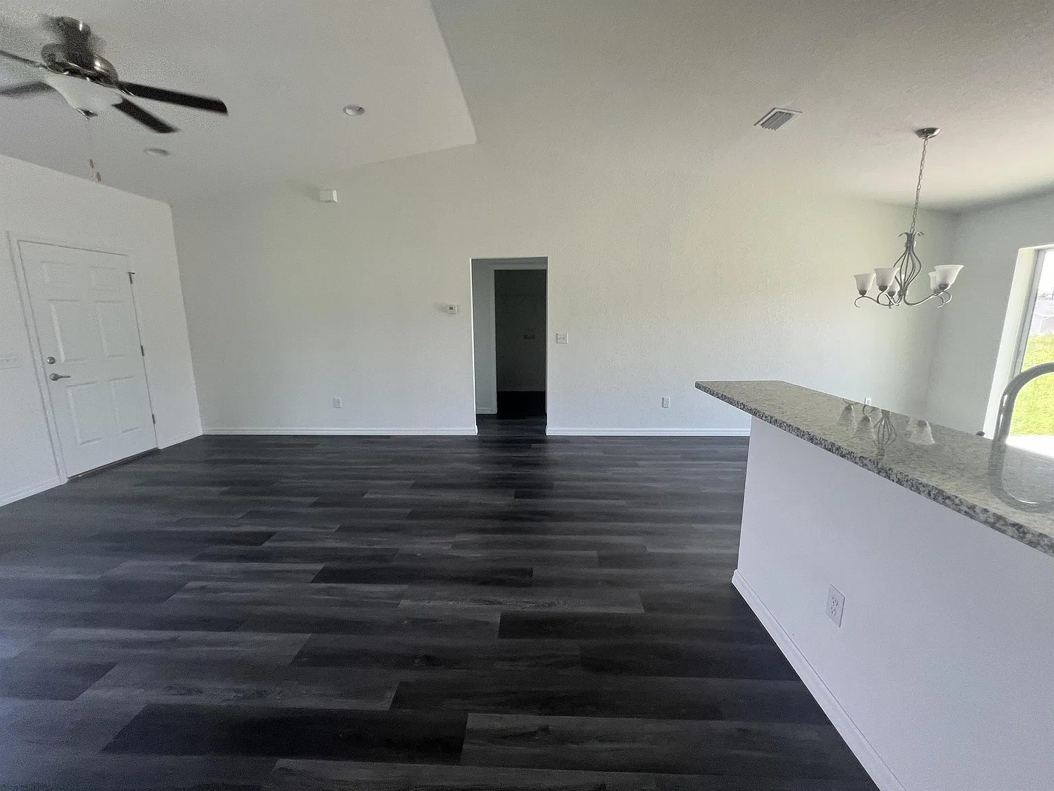 Maple Drive 48 - 1 — Photo 2