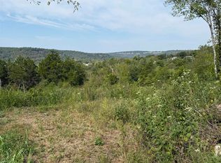 4th St, Norfork, AR 72658
