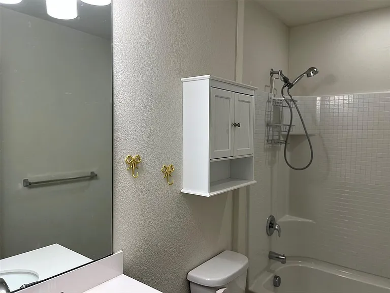 6024 Misty Breeze Dr — Photo 13