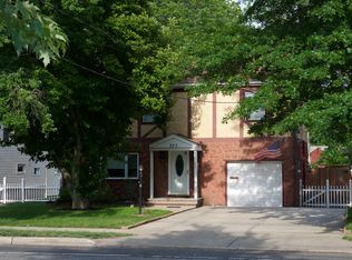 377 Walnut Ave, Cranford, NJ 07016