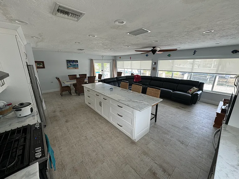 3663 Tropic St — Photo 8
