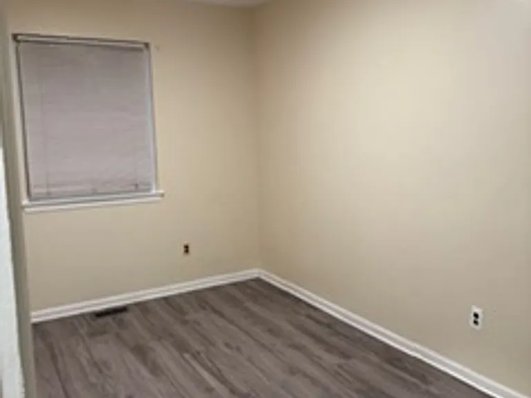 304 Christopher Place — Photo 10