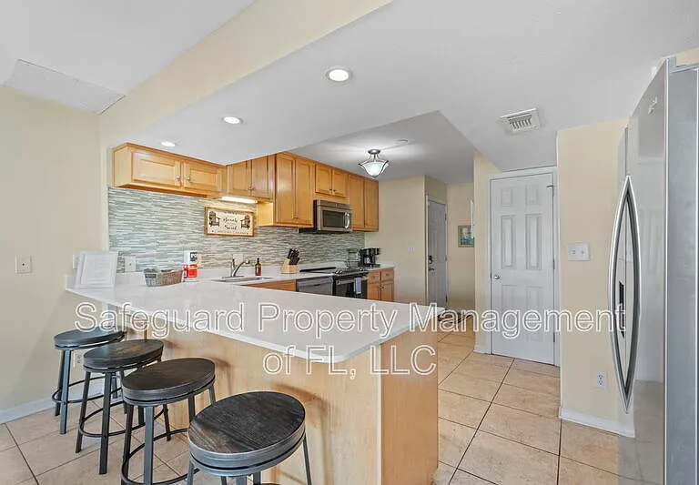 1500 Via De Luna Dr #E8 — Photo 17