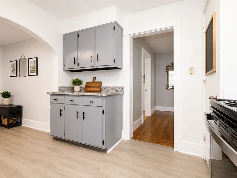 433 Atwood St — Photo 12