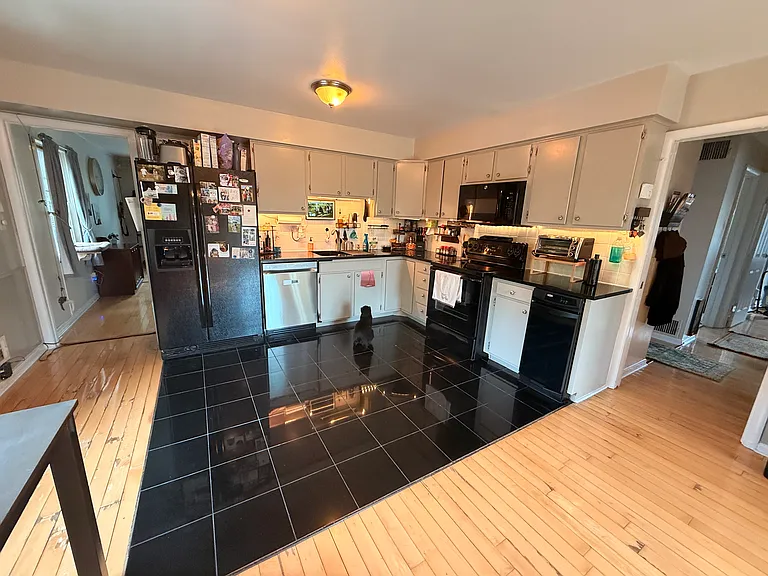 4985-4987 Fuller Dr — Photo 32