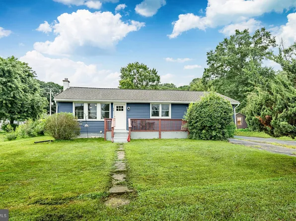 515 Henson St, Avondale, PA 19311