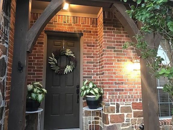 2nd image of 8716 Dayton Dr