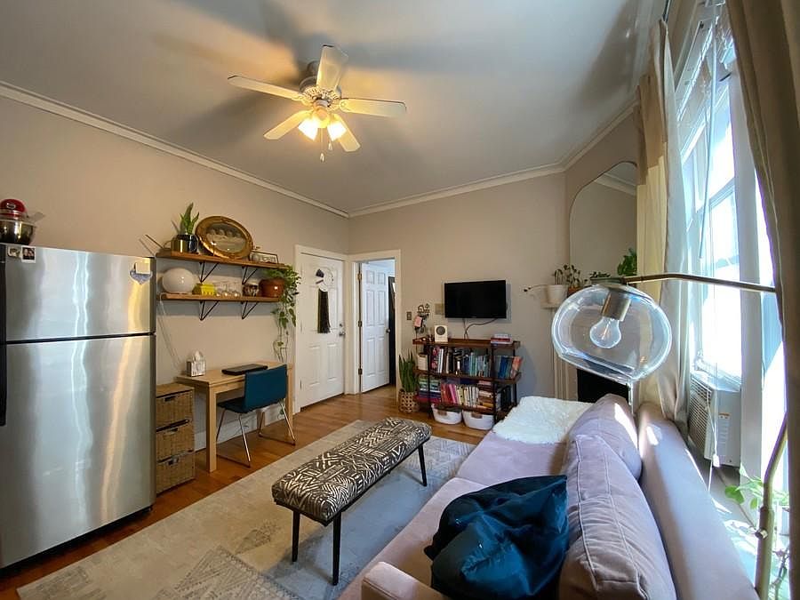 1st image of 4448 N Ashland Ave #302