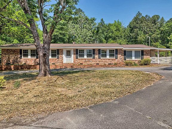 2nd image of 2356 Tickle Hill Rd