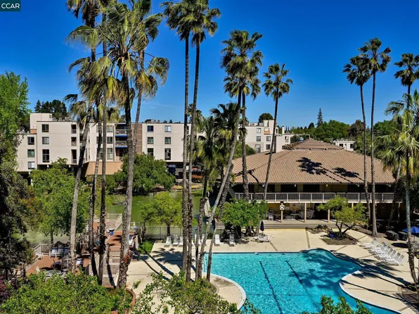 360 N Civic Dr APT 412, Walnut Creek, CA 94596