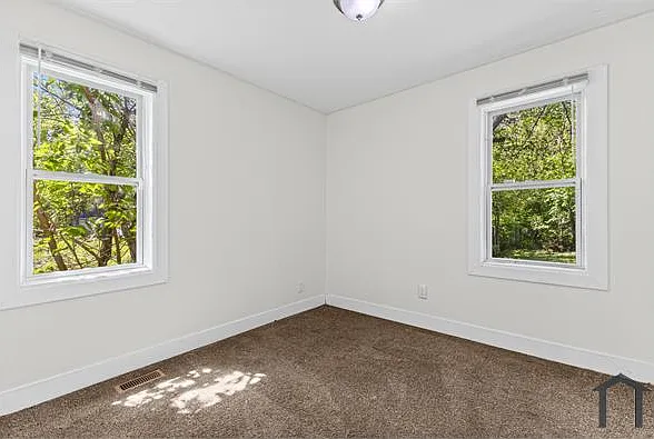 6183 Woodhall St — Photo 15