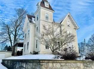 44 Church St, Groton, CT 06340