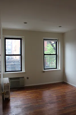 Rented by ELK Investors | media 27