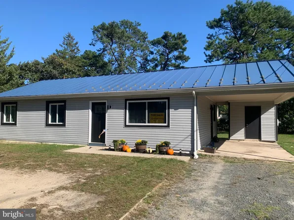410 Chippewa Trl, Browns Mills, NJ 08015
