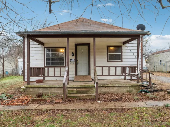 1513 W Maple St, Collinsville, OK 74021