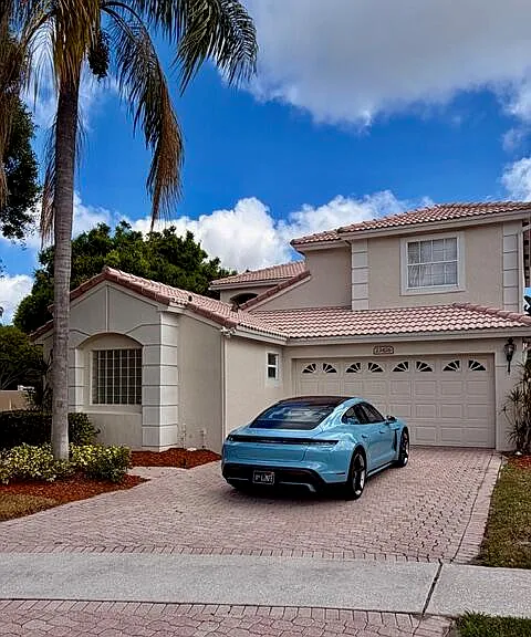 23426 Alzira Cir — Photo 1