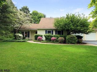 28 Wilts Ln, State College, PA 16803