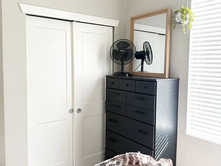 Second bedroom