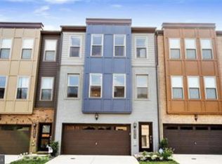 9913 Hopkins Loop, Manassas, VA 20110