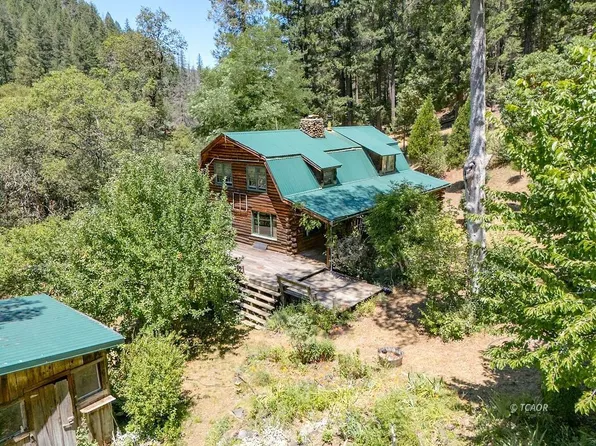 691 Lost Bridge Rd, Lewiston, CA 96052