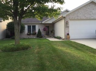 3680 Meadow View Dr, Kokomo, IN 46902