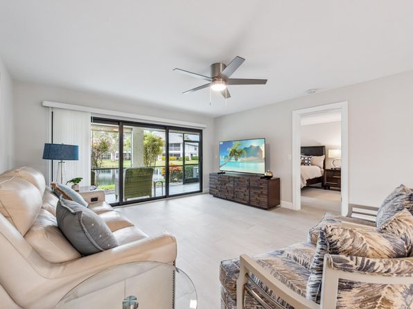 701 Misty Pines Cir #105