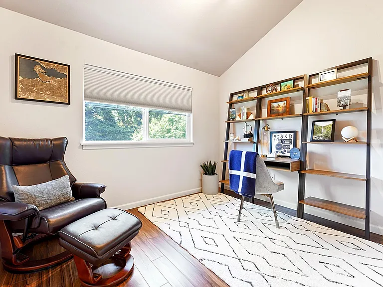 465 Queen Ave NE #403 — Photo 26