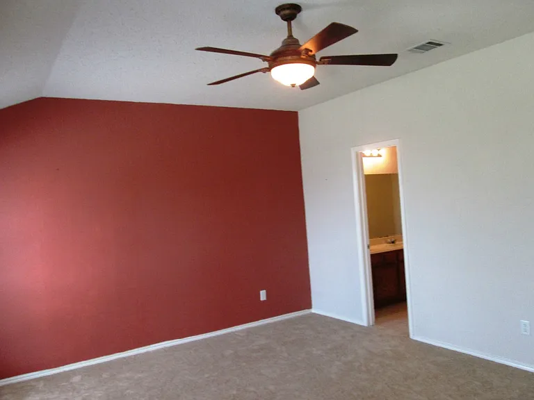 9102 Gaspard Ct — Photo 18